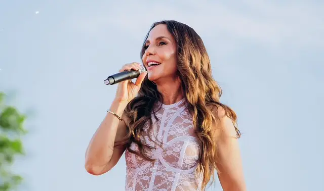 Imagem de Turnê Clareou: Ivete reúne multidão e convidados especiais em show histórico no WET