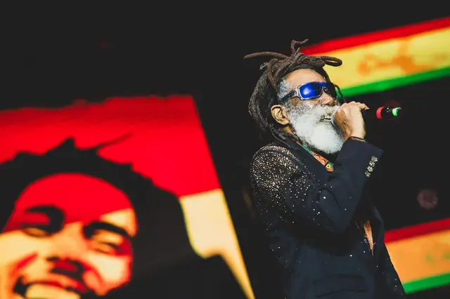 Imagem de República do Reggae reuniu multidão na noite deste sábado (29) no Wet Eventos