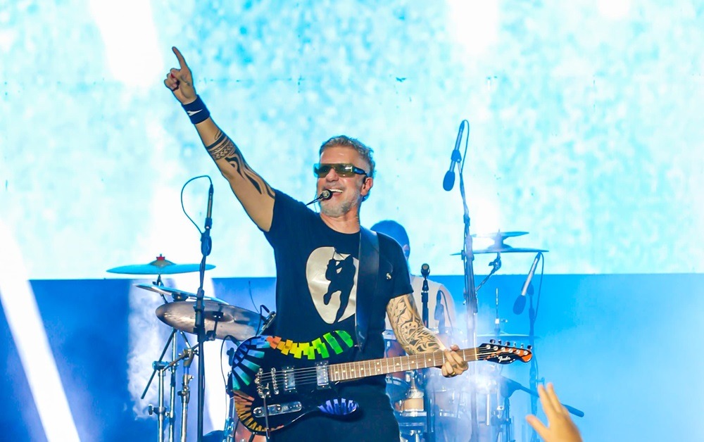 Imagem de Tuca Fernandes confirma presença em camarote e dividirá noite com Bell Marques