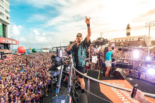 Imagem de Desfile do bloco EVA promete surpreender a Barra-Ondina no Carnaval 2026