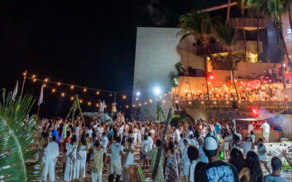 Imagem de Blue Praia promete virada premium à beira-mar no Réveillon Pé na Areia