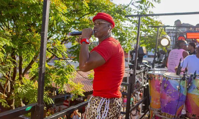 Imagem de Arrastão do Muchacho reúne gerações em Cajazeiras ao som do Pagod’art